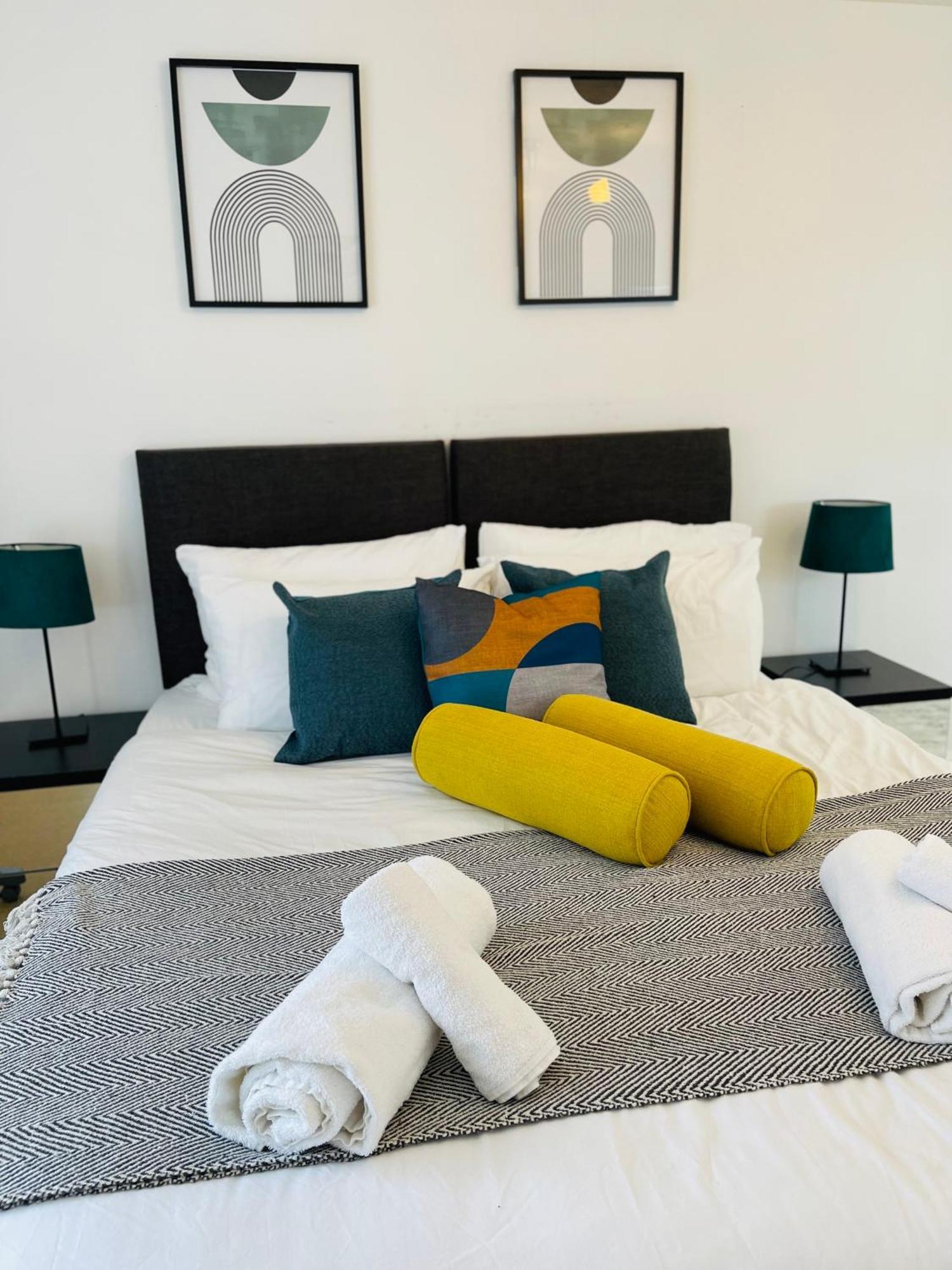 Mount Yard - Stylish Cottage - Close To Alton Towers - Peak District - Stoke-On-Trent Sleeps 5 Totmonslow المظهر الخارجي الصورة