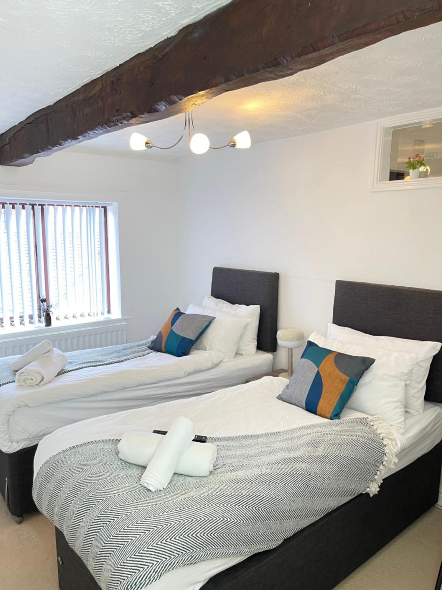 Mount Yard - Stylish Cottage - Close To Alton Towers - Peak District - Stoke-On-Trent Sleeps 5 Totmonslow المظهر الخارجي الصورة